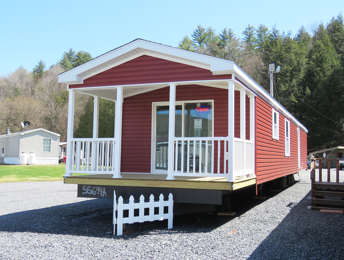 TS103A Single Wide Manufactured Home Exterior View 2 