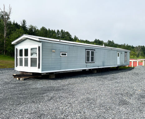 1-1983 Skyline, Single-Wide Manufactured Home, Exterior